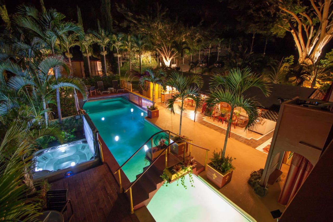 Banyan Tree Sanctuary Guest House Kalaoa Extérieur photo